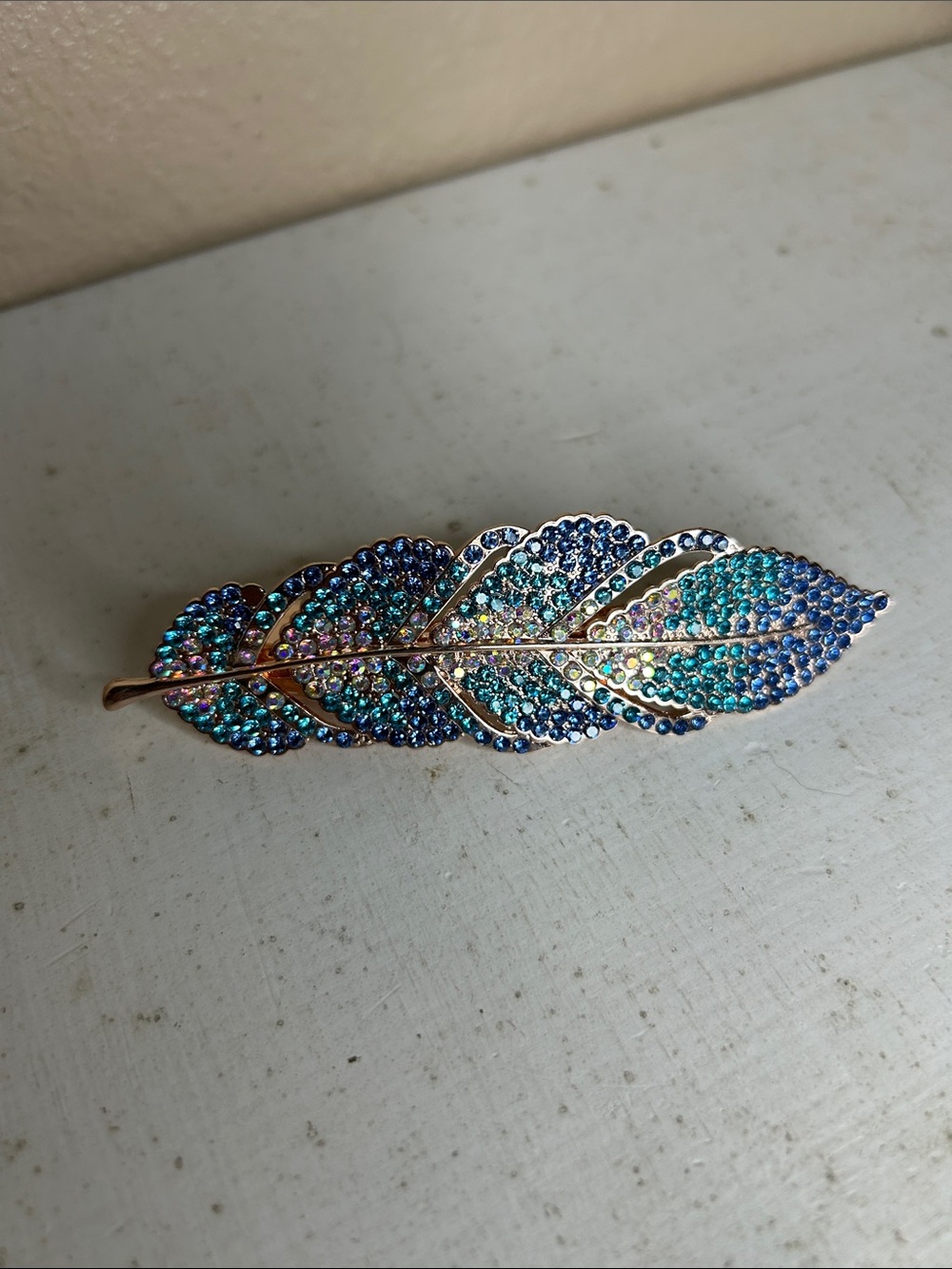 Blue Rhinestone Feather Hair Clip - Elegant Women’s Accessory - Picture 2 of 3